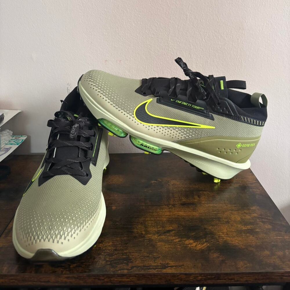 Nike infinity gtx green golf